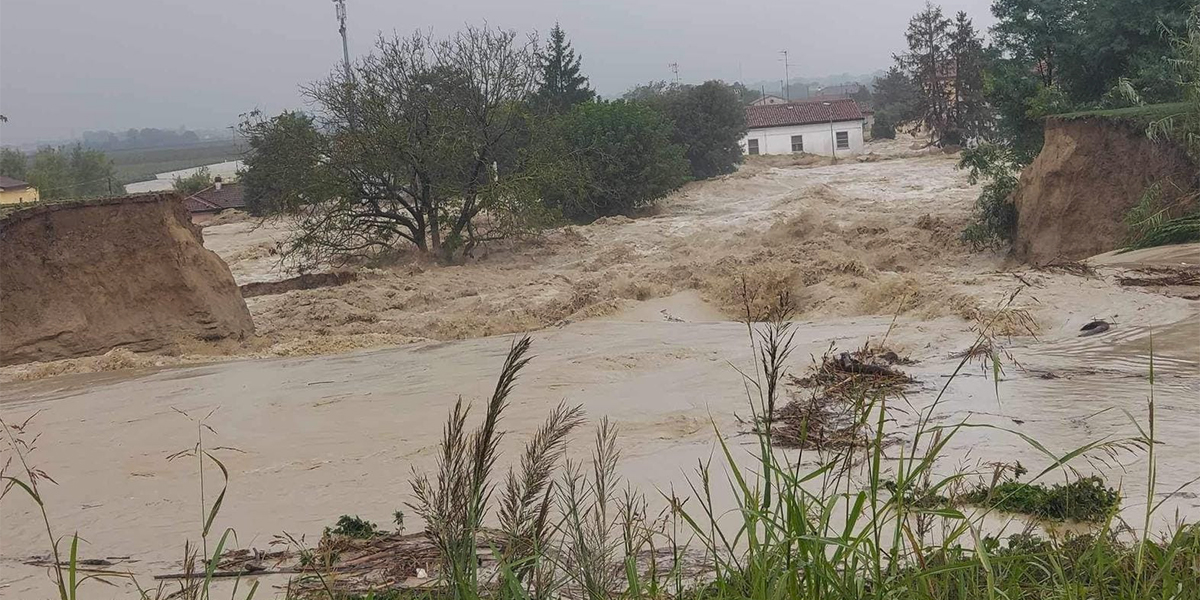 Quante alluvioni occorreranno per mettere mano davvero al territorio?